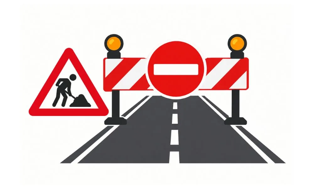 Tall puntual de la carretera de Sadernes per obres al cementiri